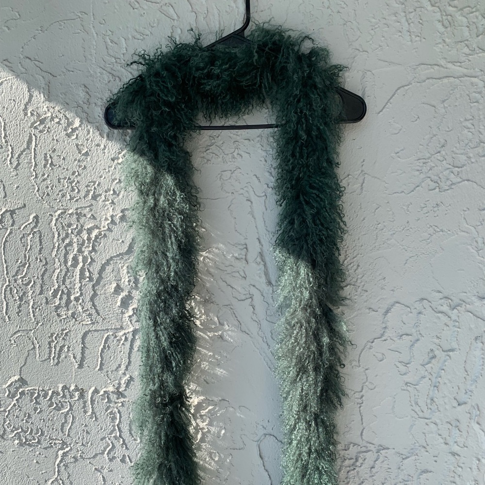 Kenneth Cole fuzzy scarf NWOT